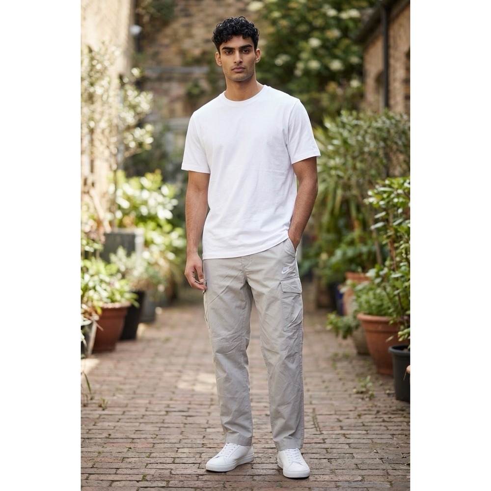 Nike Sportswear Swoosh Cargo Pants Light Bone DD5207-072 Mens Size M Comfort
